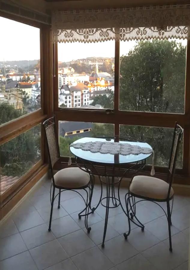 Belo Apartamento E Completo No Centro Com Vista Gramado Exteriör bild